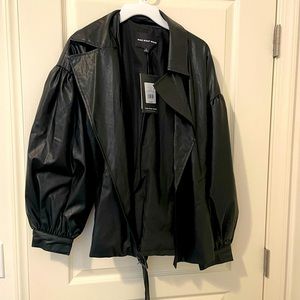 Jacket with belt brand new never warn